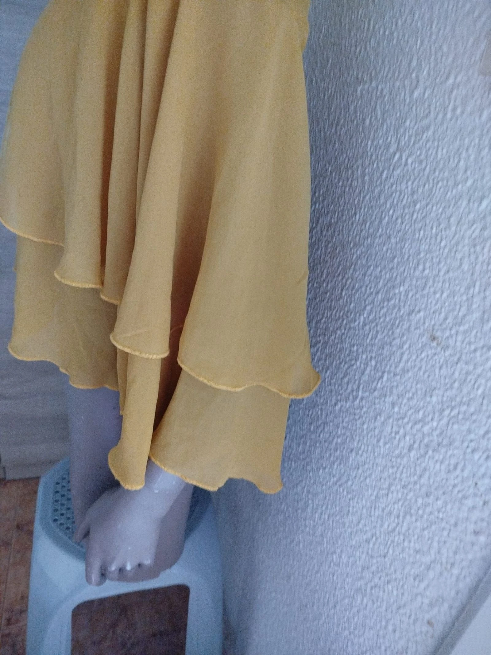 Blusa com mangas acampanadas mostarda marca linu tamanho s 💛 – photo 7